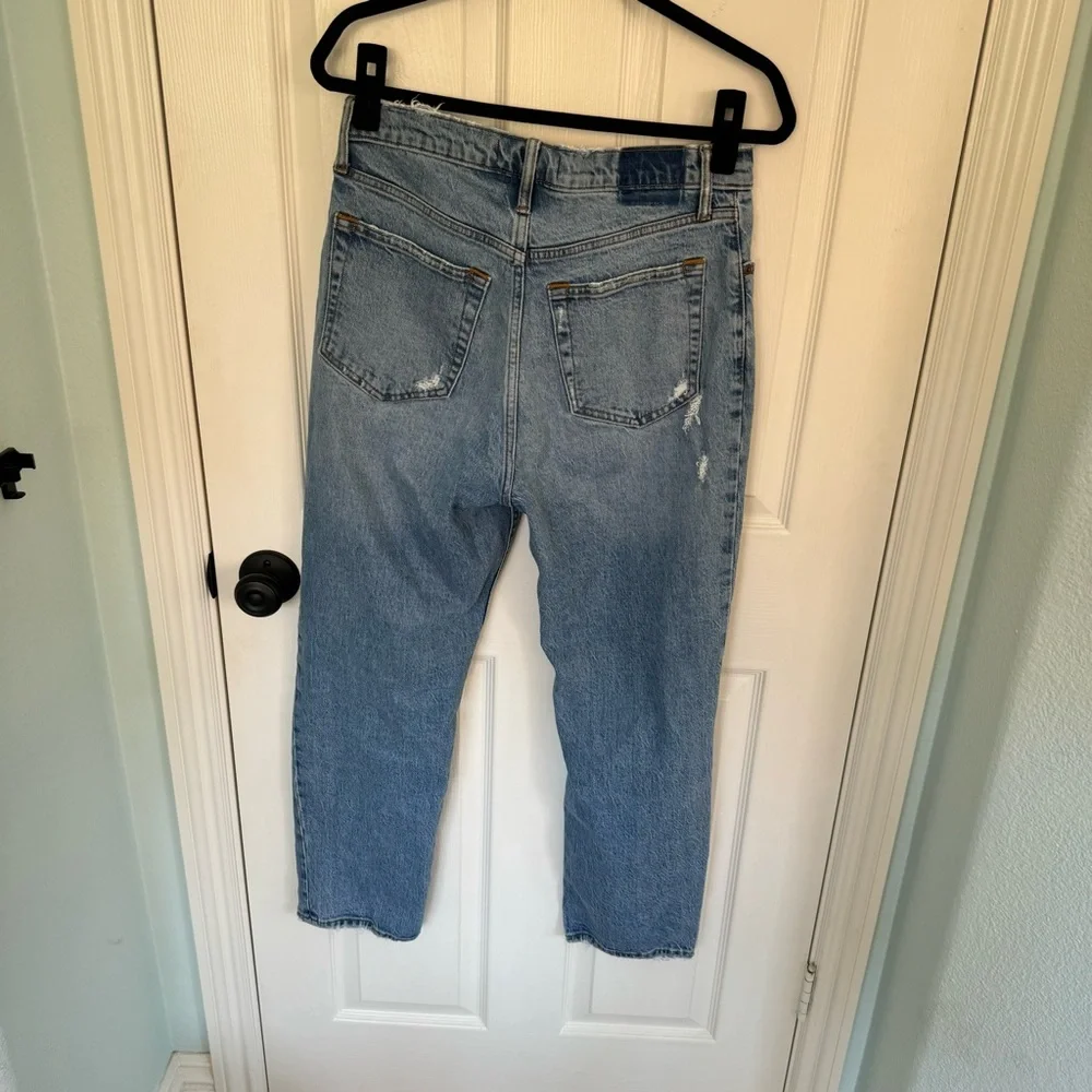 Abercrombie & Fitch The Dad High Rise Jeans - Picture 8 of 11